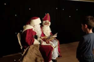 Weihnachtsmann und Nikolaus in der BellAcademia Schauspielschule Köln
